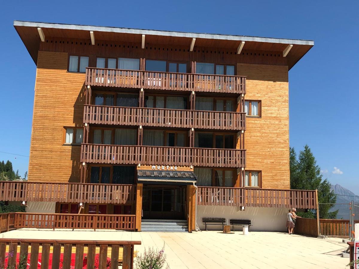 Plagne Centre - Immeuble Le Mustag - Wifi Apartment La Plagne Exterior photo